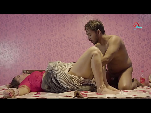 ❤️ web series: i love you Daadi She taught him how to have sex with a girl !!! ❌ Sluts at us