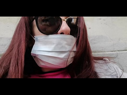 ❤️ Nicoletta gets revenge on her neighbor and pees in his garage (Special Covid19 Italian Quarantine) ❌ Sluts at us